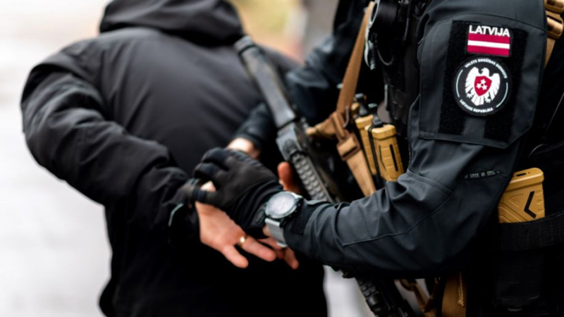 В Латвии задержали россиянина по подозрению в шпионаже