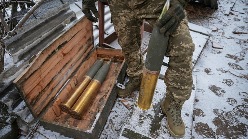 На Украине предложили сажать в тюрьму уклонистов за незаконный выезд из страны