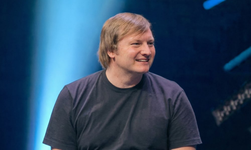 Aave Labs предлагает направлять 100% выручки в DAO по плану «Aave Will Win»